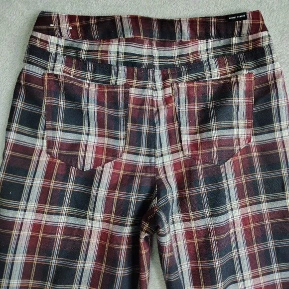 Tommy Hilfiger Plaid Wide Leg Pants - Red, White, Black - Picture 12 of 12